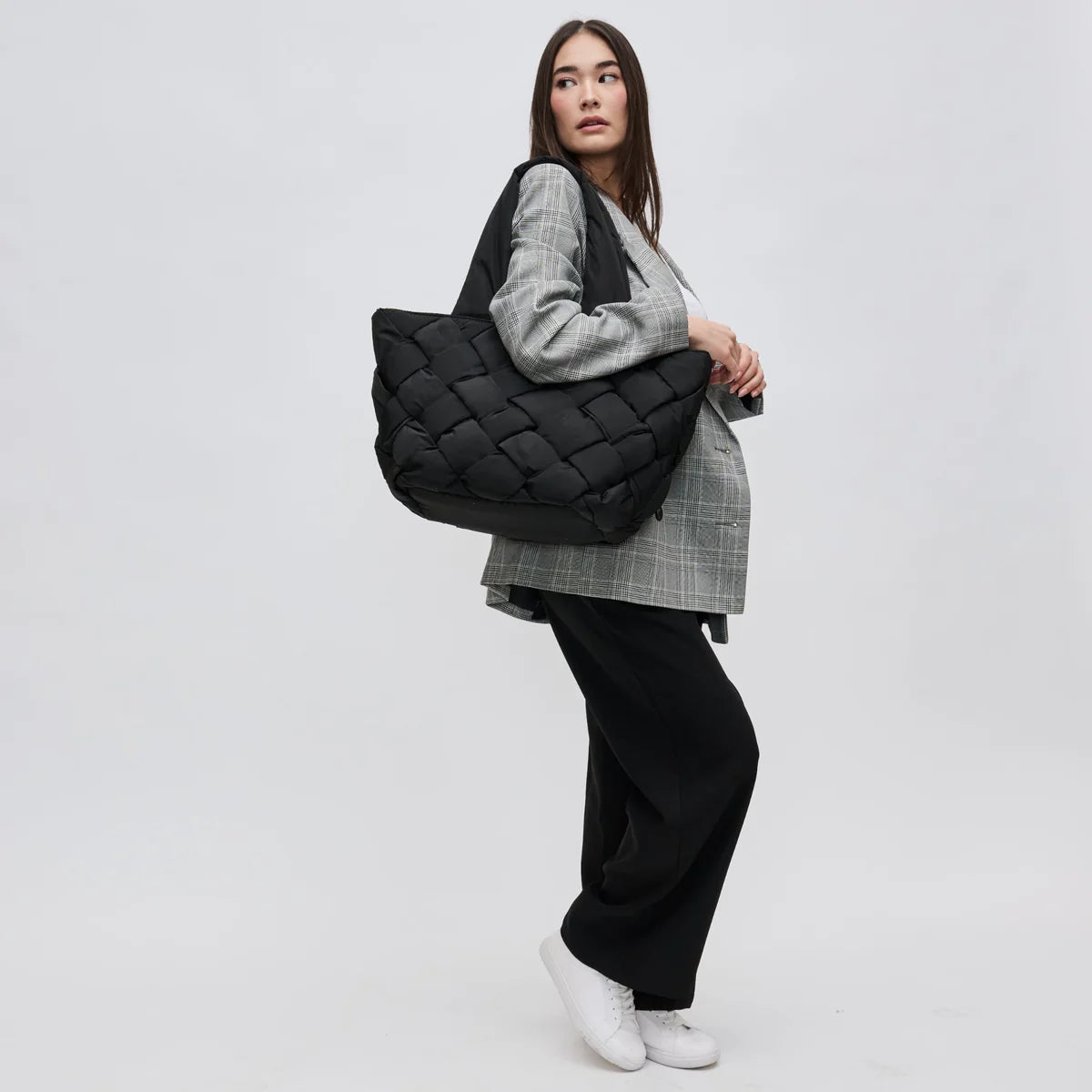 Intuition East West Tote